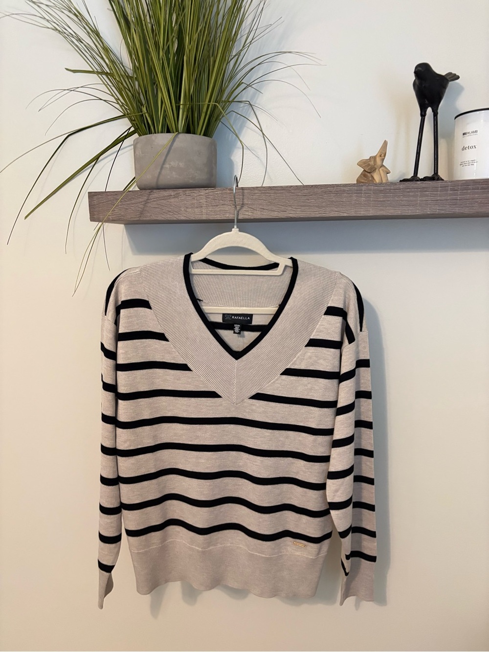 Rafaella Beige and Black Striped V-Neck Sweater nwt viscose